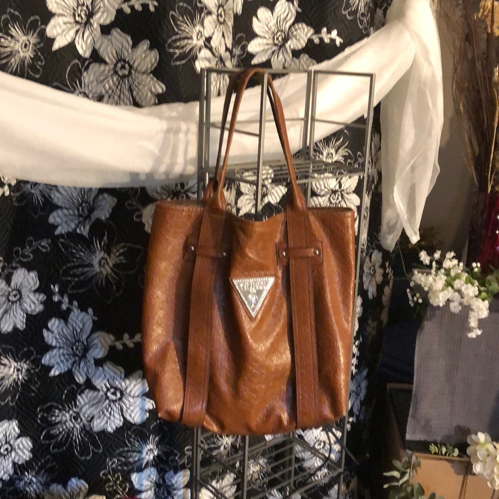 Guess purse